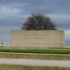 IMGP4291 - Gommecourt Wood New Cemetery.JPG