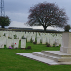 IMGP4293 - Gommecourt Wood New Cemetery.JPG